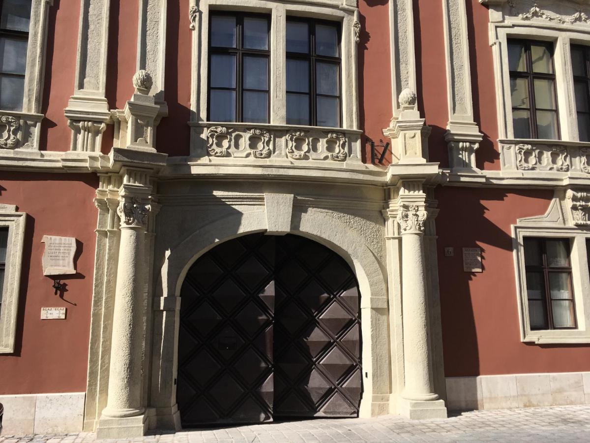 Enjoy Apartman Sopron Esterno foto