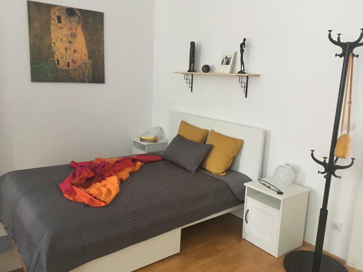 Enjoy Apartman Sopron Esterno foto