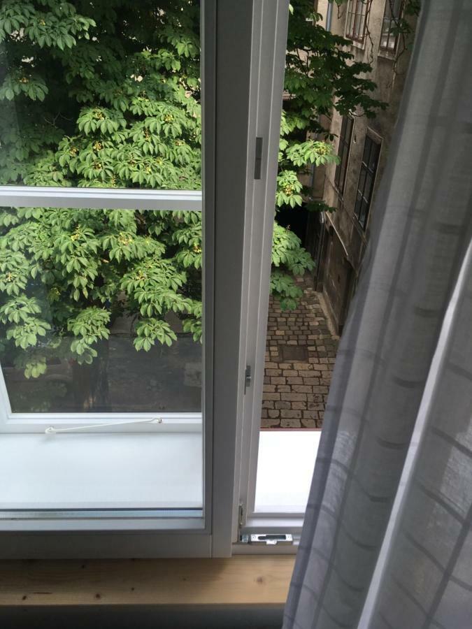 Enjoy Apartman Sopron Esterno foto